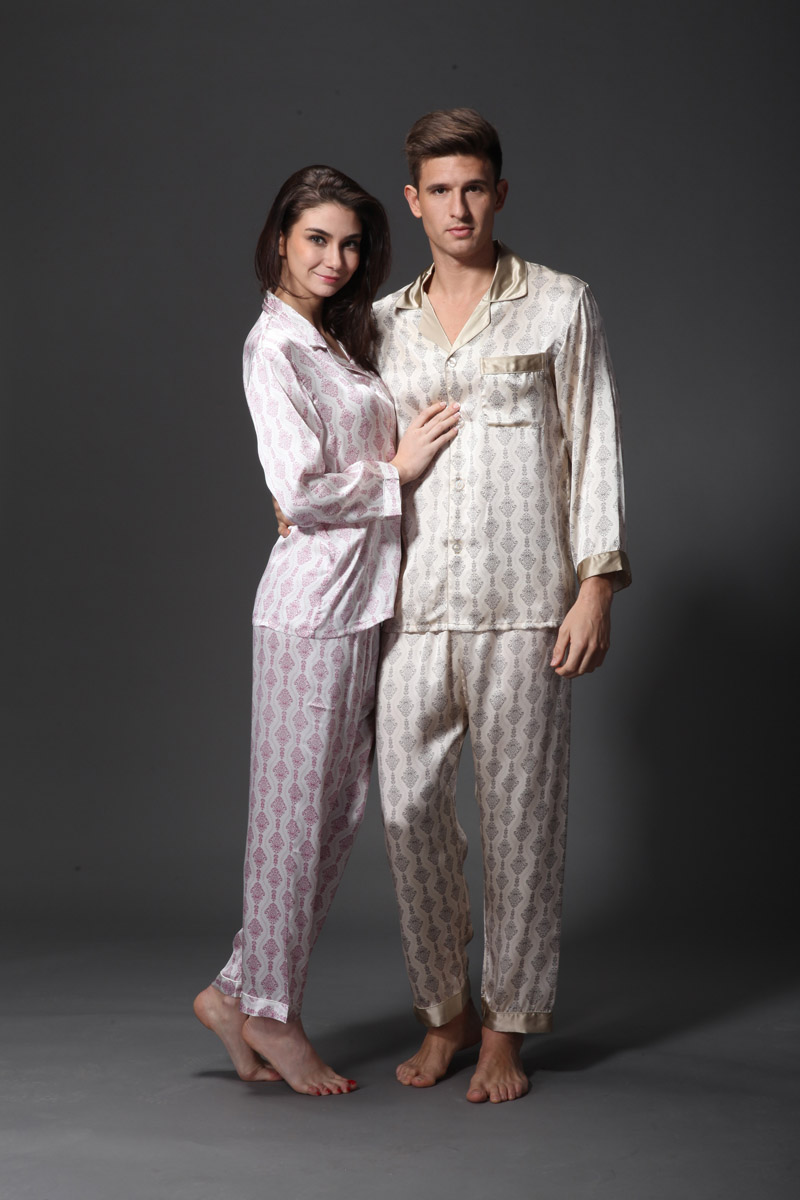 男女睡衣长袖套装
